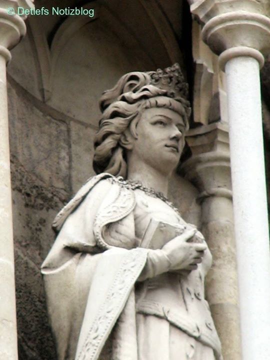 Statue Sissi Stefansdom